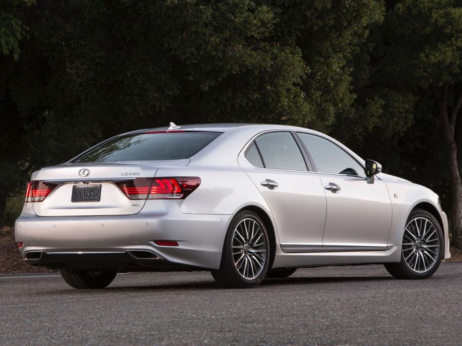  Lexus LS460 F-Sport 2012 года  (фото 6 из 11)